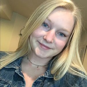 Meet your Posher, Larkin